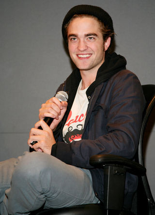 Robert Pattinson