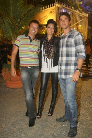 David Brazil, Juliana Paes e Eduardo Baptista