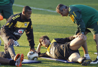 O jogador Kaka durante treino