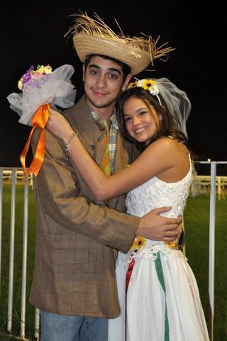 Miguel Rômulo e Bruna Marquezine