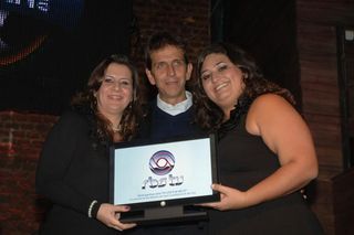 Viviane Cunha, Geraldo Correa e Renata Schenkel