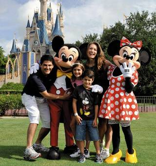 Cesar e Elaine no verão da Disney