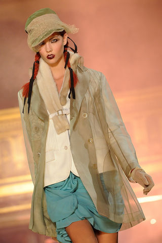 Grife John Galliano