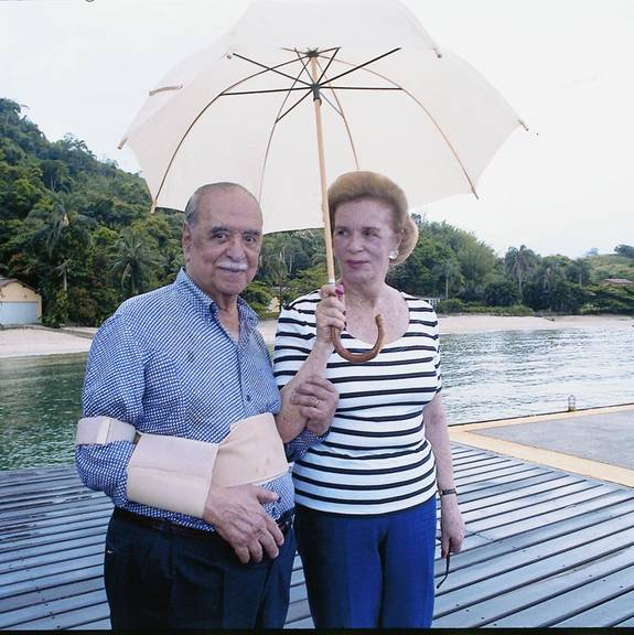 D. Lily e Roberto Marinho