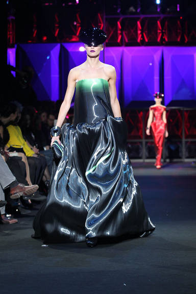 Desfile Giorgio Armani na Semana de Moda em Paris