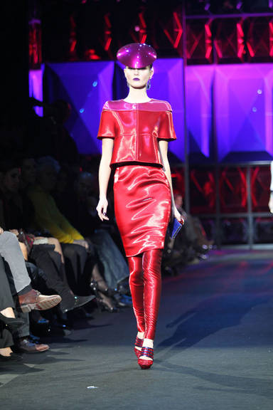 Desfile Giorgio Armani na Semana de Moda em Paris