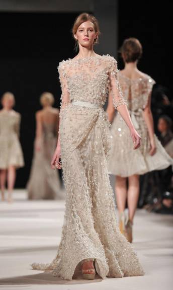 Desfile Elie Saab na semana de moda de Paris