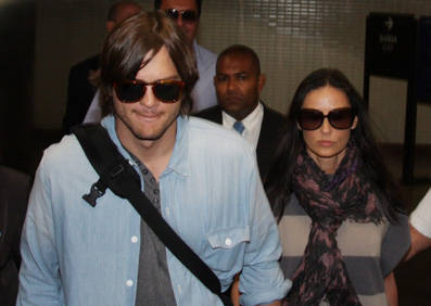 Ashton Kutcher e Demi Moore flash