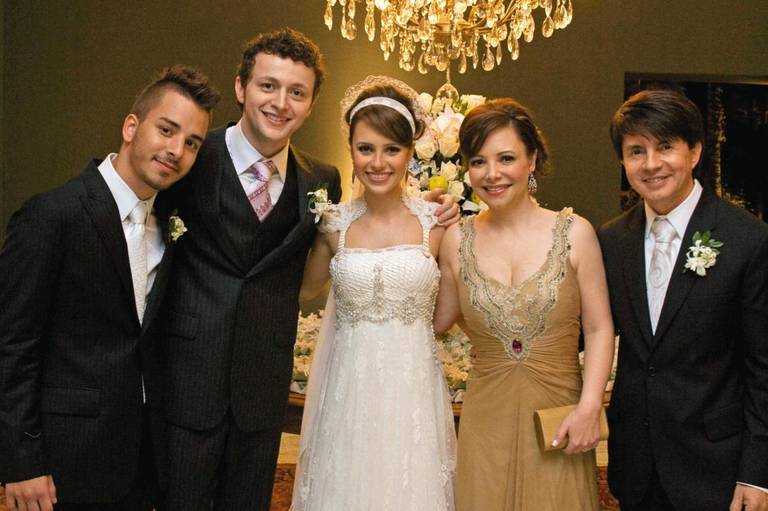 Junior, Lucas Lima, Sandy, Noely e Xororó