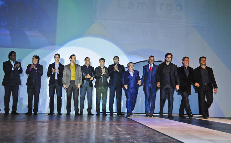 Rodrigo Lombardi, Renner, Miro Moreira, Fernando Pavão, Paulo Zulu, Milhen Cortaz, Luciano Szafir, Mauricio de Sousa, Cafú, João Camargo, Amaury Jr. e Frejat