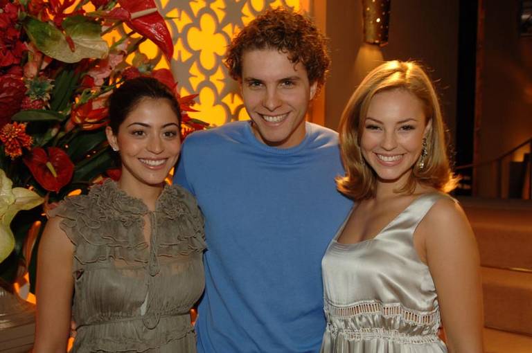 Carol Castro, Thiago Fragoso e Paola Oliveira