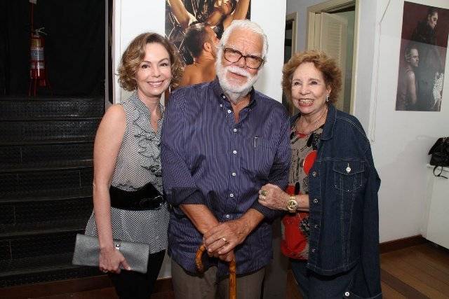 Manoel Carlos com as atrizes Silvia Salgado e Daisy Lúcidi