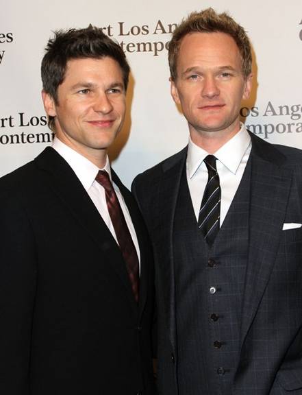 Os atores Neil Patrick Harris e David Burka