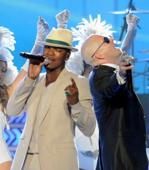 Ne-yo e Pitbull