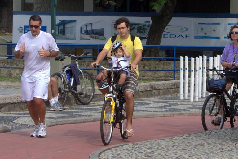 Thiago Rodrigues e o filho Gabriel