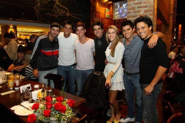 Felipe Luan, Rodrigo Simas, João Vithor, Bernardo Mesquita, Juliana Rolim, Bruno Gissoni e Igor Pontes