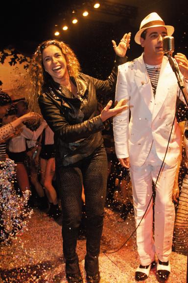 Daniela Mercury celebra Noel Rosa