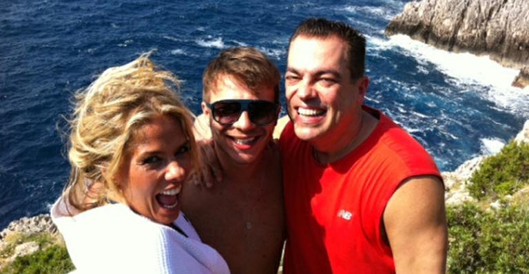 Galisteu, Thiago Fortes e Biaggi na Ilha de Capri