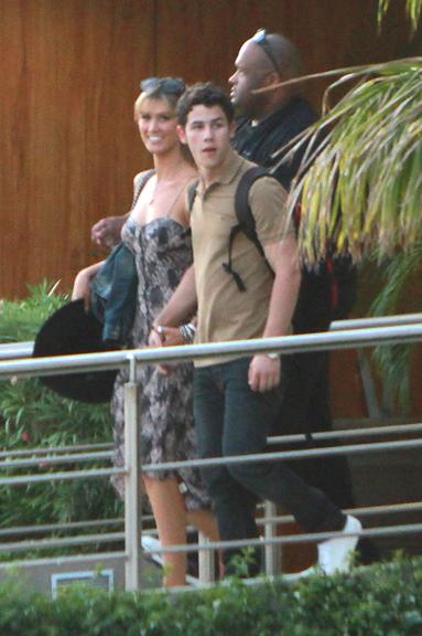 Nick Jonas e Delta Goodrem