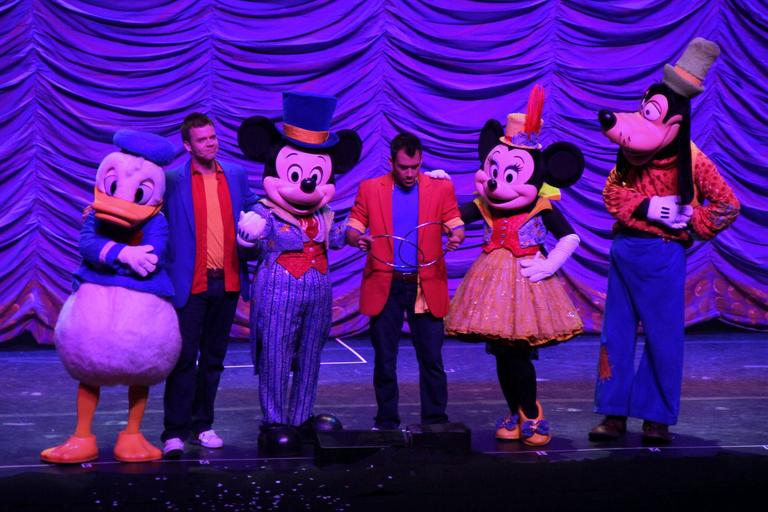 Estreia do espetáculo 'Disney Live! As Mágicas do Mickey', no Rio de Janeiro