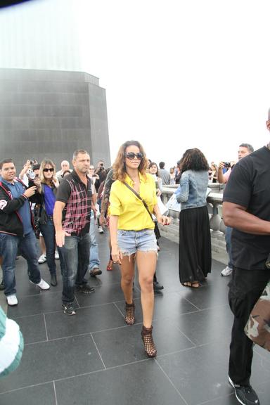 Rihanna visita o Cristo Redentor