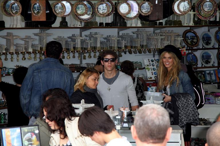 Nick Jonas e Delta Goodrem