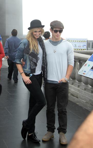 Nick Jonas e Delta Goodrem