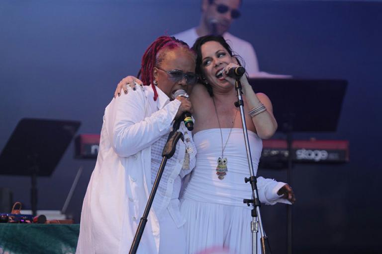 Sandra de Sá e Bebel Gilberto