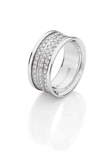 Aliança feminina de ouro branco  com diamantes totalizando 1,05 quilate Guifell 17 3216-8500 (guifell.com.br)