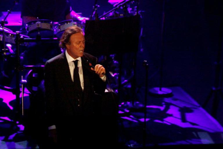 Julio Iglesias se apresenta no Rio de Janeiro