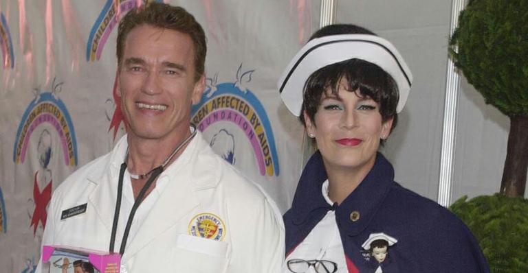 Arnold Schwarzenegger e Jamie Lee Curtis