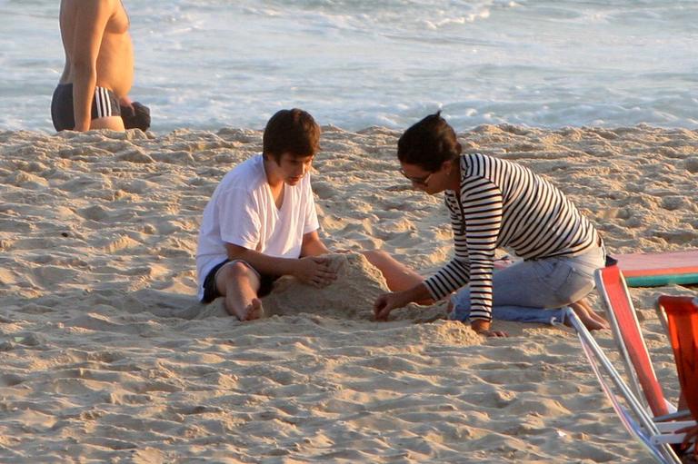 Luiza Brunet com o filho Antônio