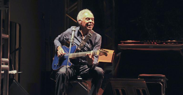 Gilberto Gil concorre ao Melhor Álbum de Música de Raízes Brasileiras – Regional Nativa por 'Fé Na Festa Ao Vivo ' 