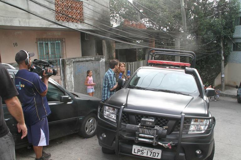 Sabrina Sato grava 'Pânico na TV' na Rocinha, no Rio de Janeiro