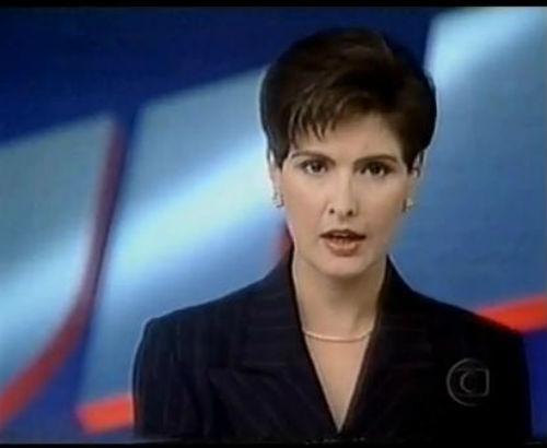 Fátima Bernardes em sua estreia na bancada do 'Jornal Nacional', em 1998