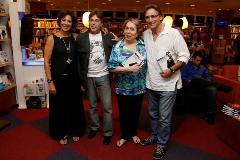 Angela Vieira, Edwin Luisi, Aracy Balabanian e Herson Capri