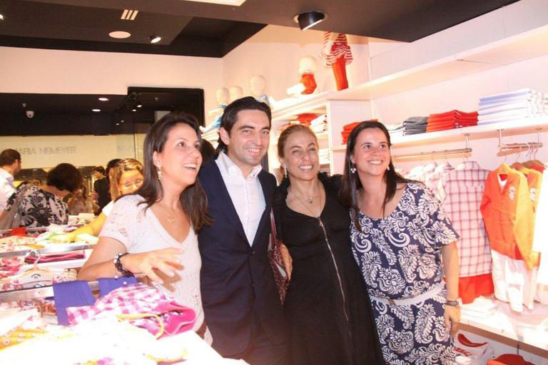 Daniella Freire, Manoel di Lamaz, Cissa Guimarães e Marcella Freire