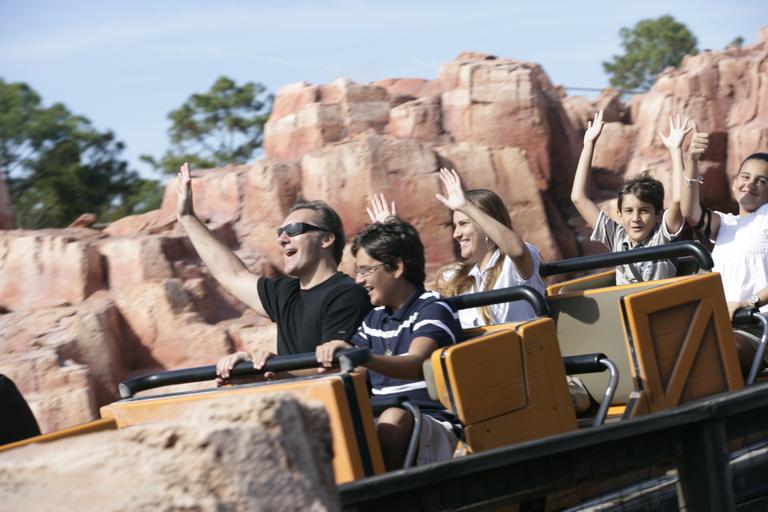 Andrea Guimarães e família na Disney