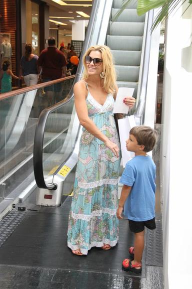 Carolina Dieckmann e José