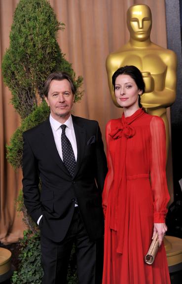 Gary Oldman (indicado ao Oscar de Melhor ator por 'O Espião que Sabia Demais') e Alexandra Edenborough