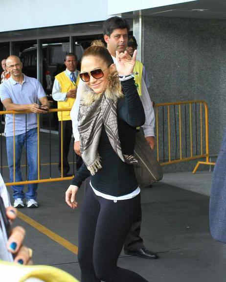 Jennifer Lopez chega ao Brasil