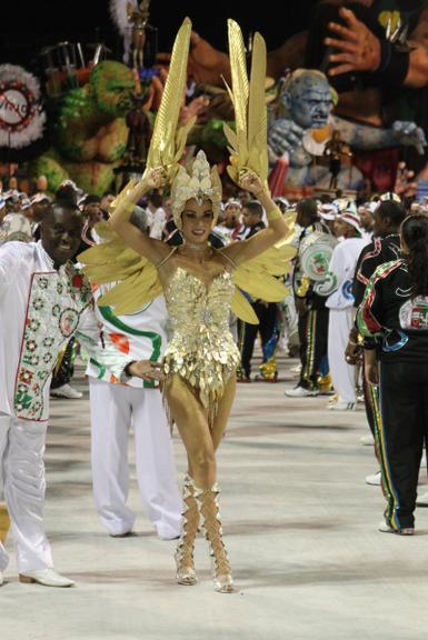 Ana Furtado, madrinha de bateria da Grande Rio