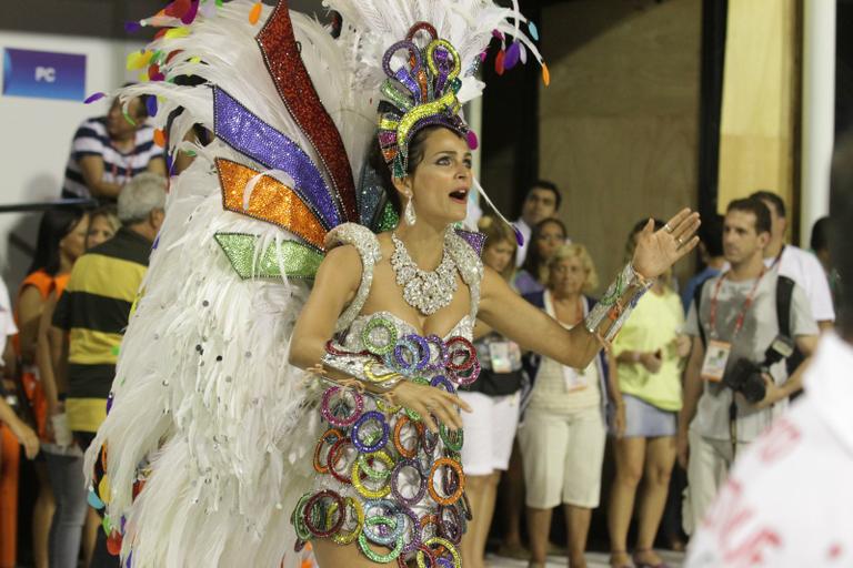 Fernanda Motta pela Grande Rio