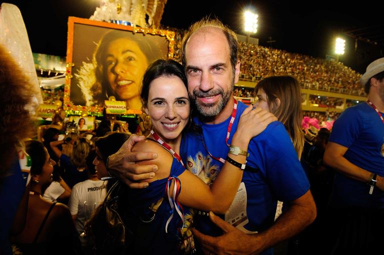 Miriam Freeland com Roberto Bomtempo 