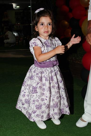 Maria Eduarda, filha de Edu Guedes e Daniela Zurita