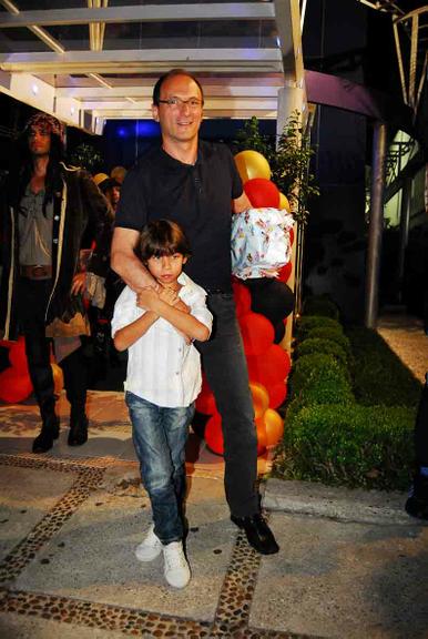 Britto Jr com o filho Arthur