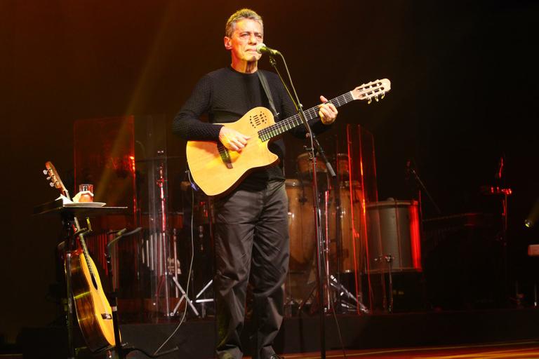 Chico Buarque em passagem de som em São Paulo