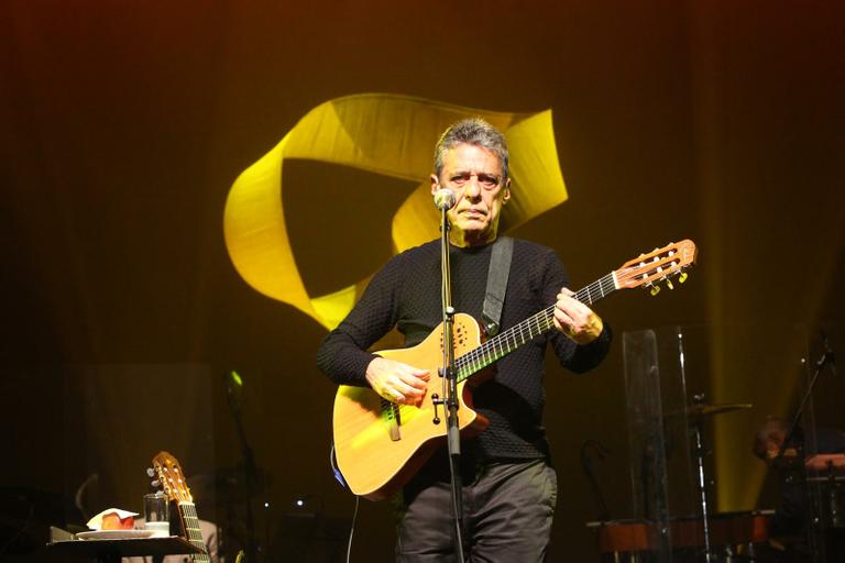 Chico Buarque em passagem de som em São Paulo