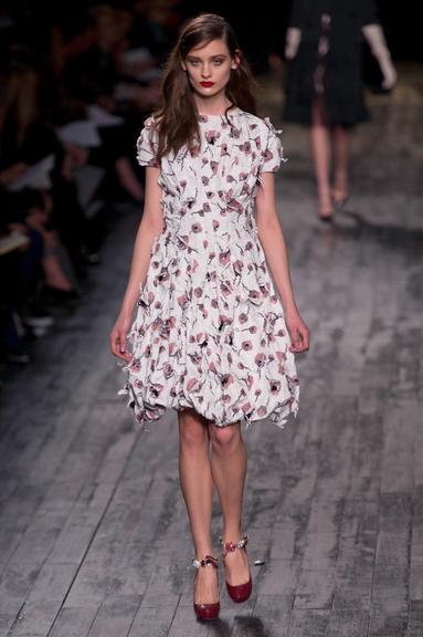 Desfile da Nina Ricci na Paris Fashion Week