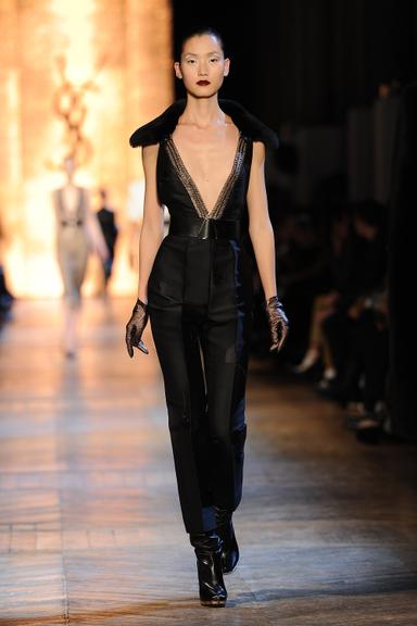 Desfile Yves Saint-Laurent